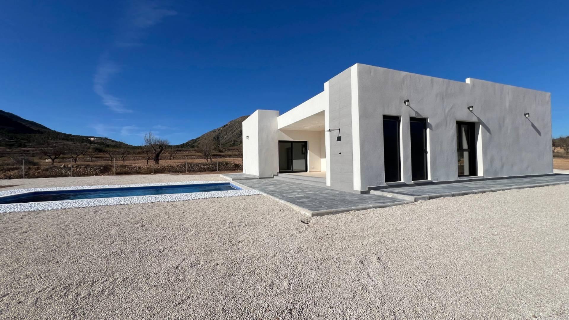 Villa for sale in Hondón de las Nieves