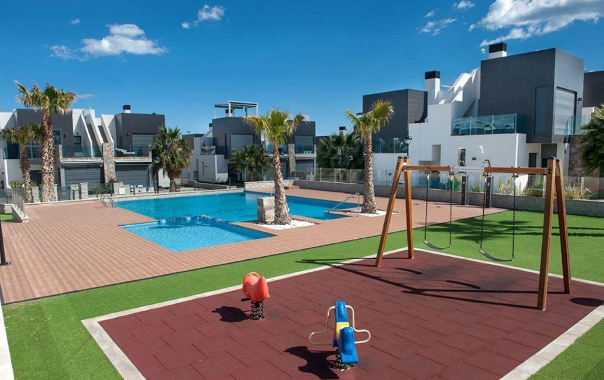 DUPLEX LOMAS DE CABO ROIG