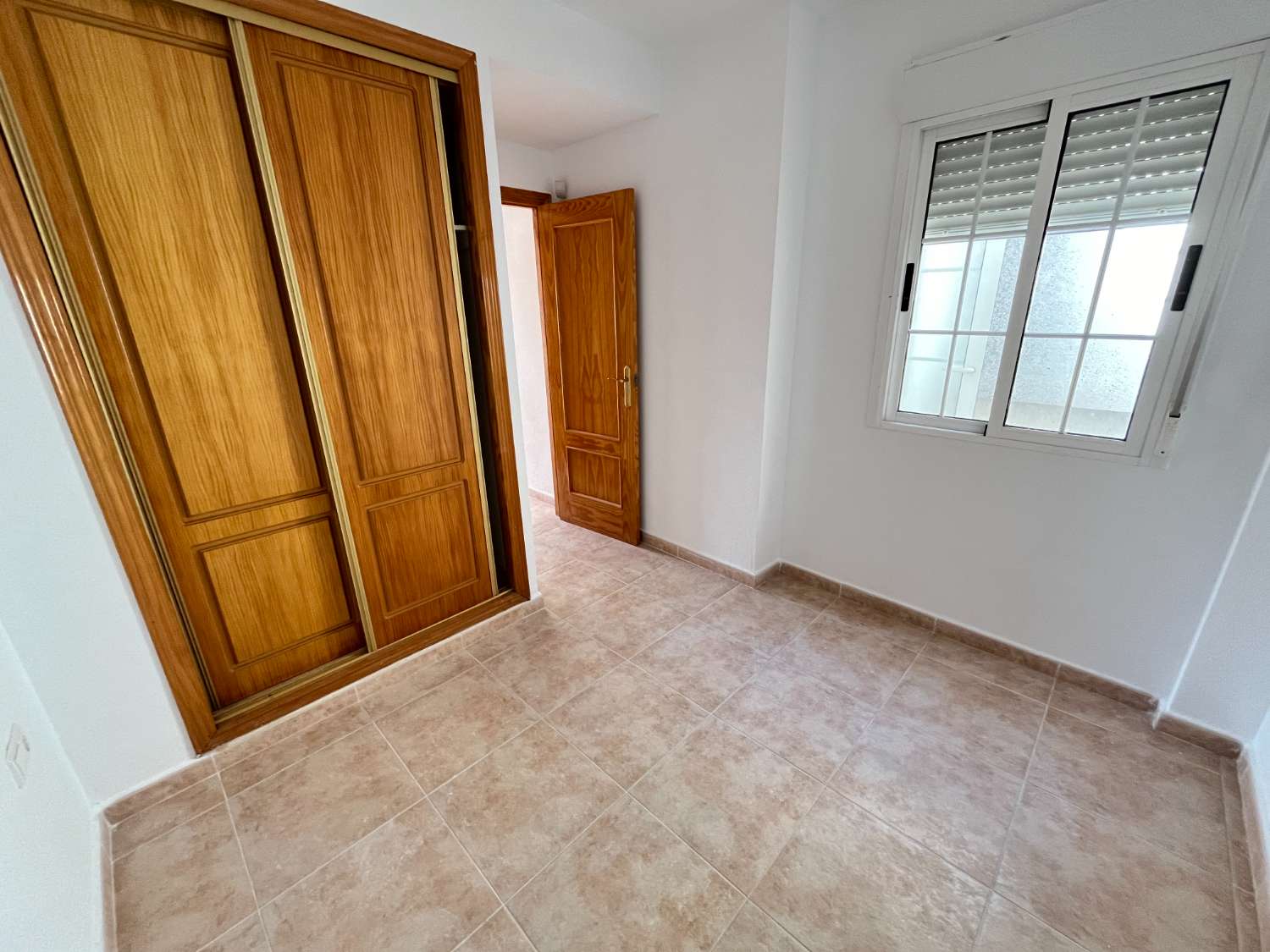 FAITES VOTRE OFFRE !! DUPLEX 2 CHAMBRES 2 SALLES DE BAINS AVEC VUE SUR LAS SALINAS !!