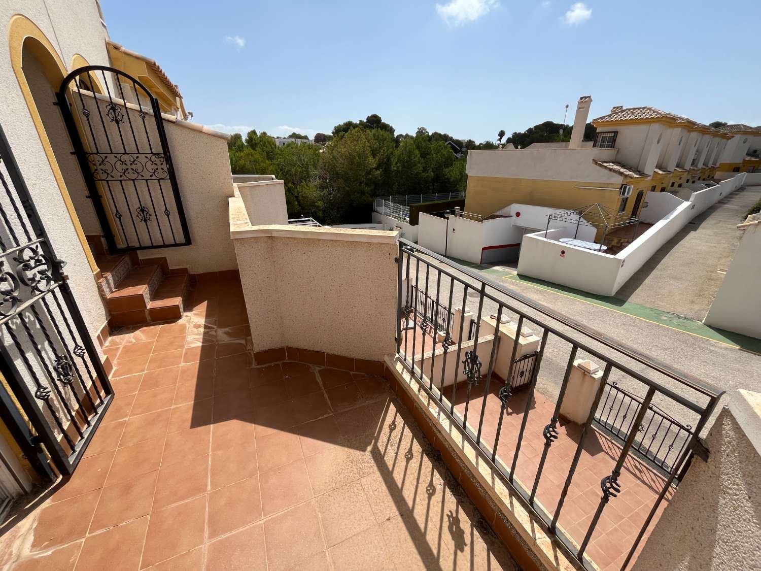 MAKE YOUR OFFER!! DUPLEX 2 BEDROOMS 2 BATHROOMS WITH VIEWS TO LAS SALINAS!!