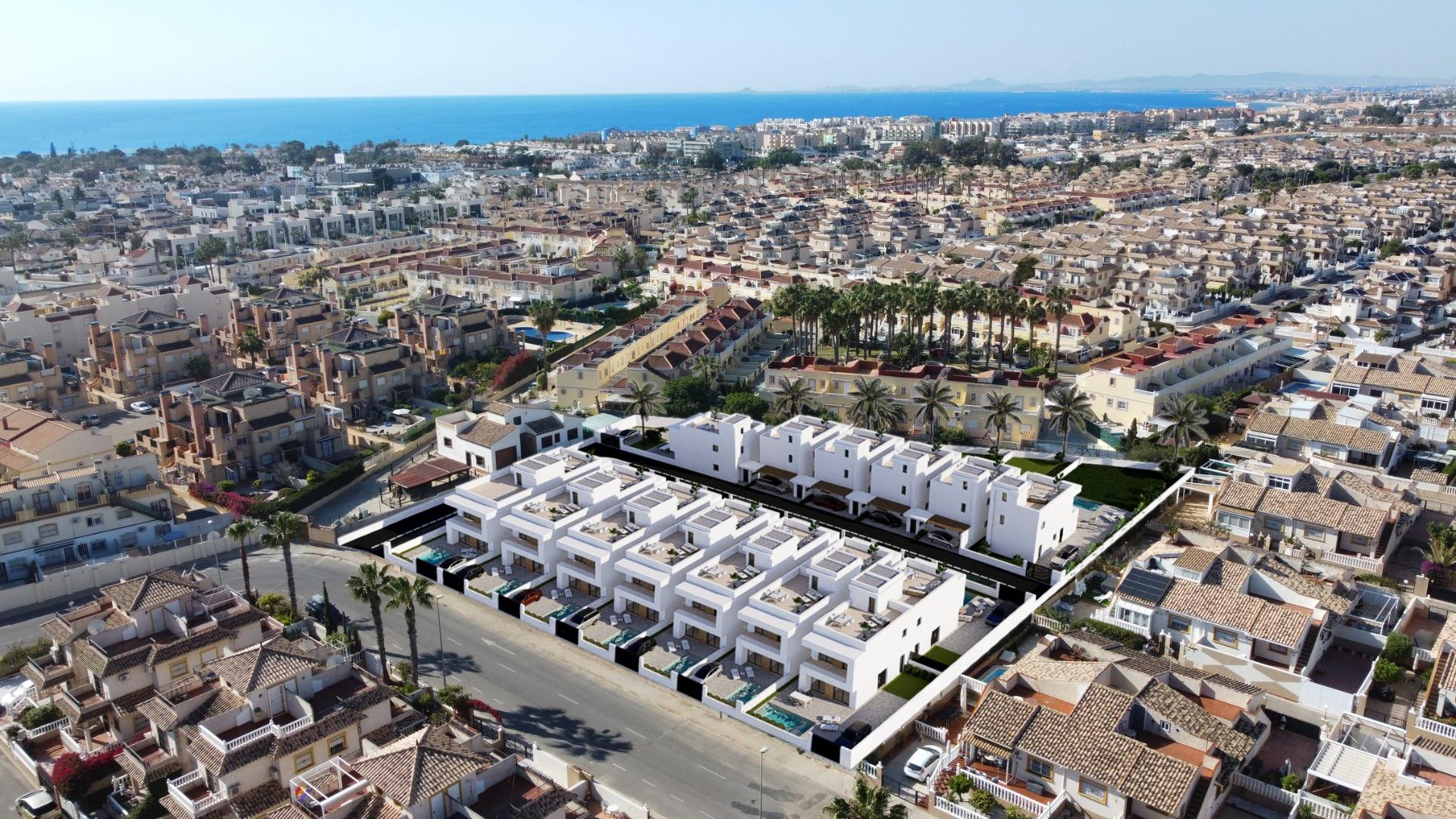 Villa til salg i Orihuela Costa