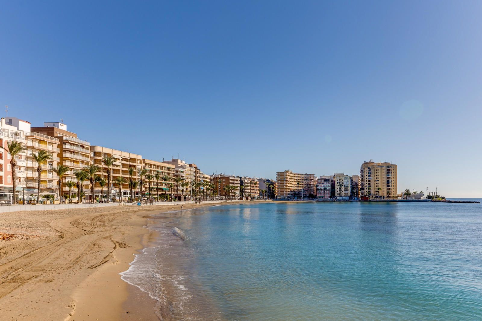 Pieni huoneisto myynnissä Playa del Cura (Torrevieja)