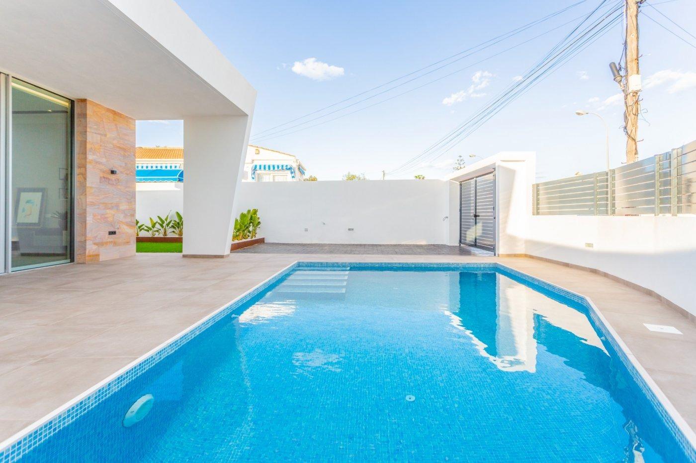 Villa til salg i Torrevieja