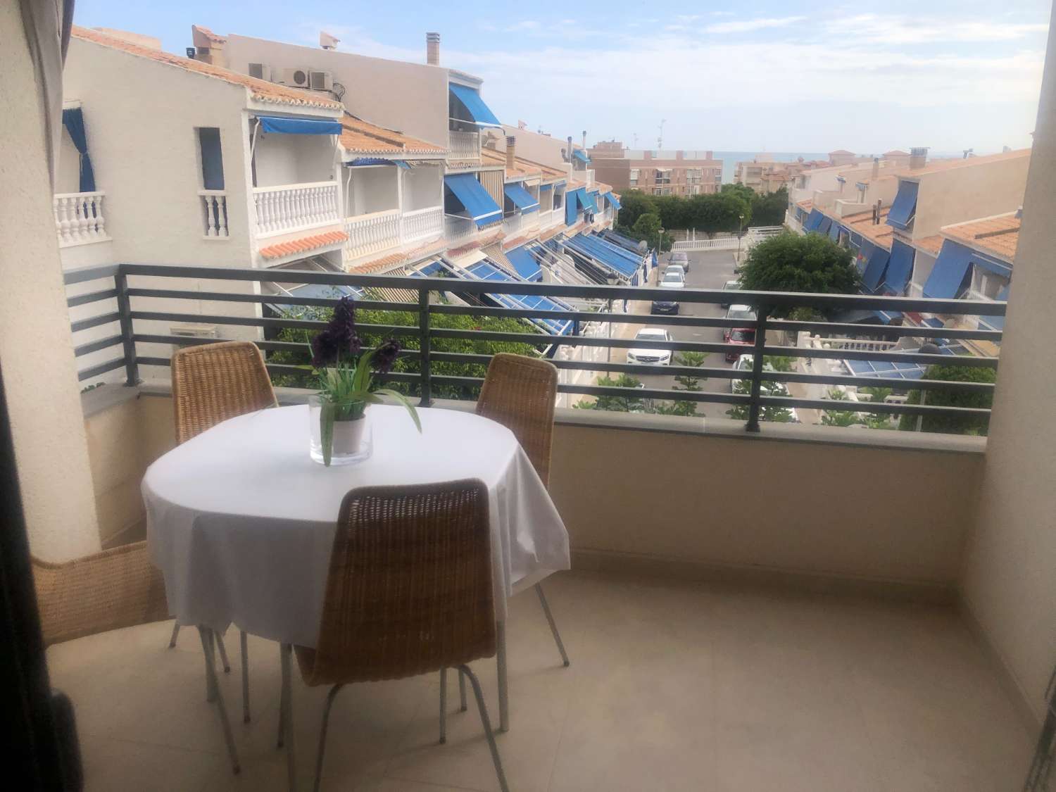 Apartamentua salgai in Calas de Santiago Bernabeu (Santa Pola)