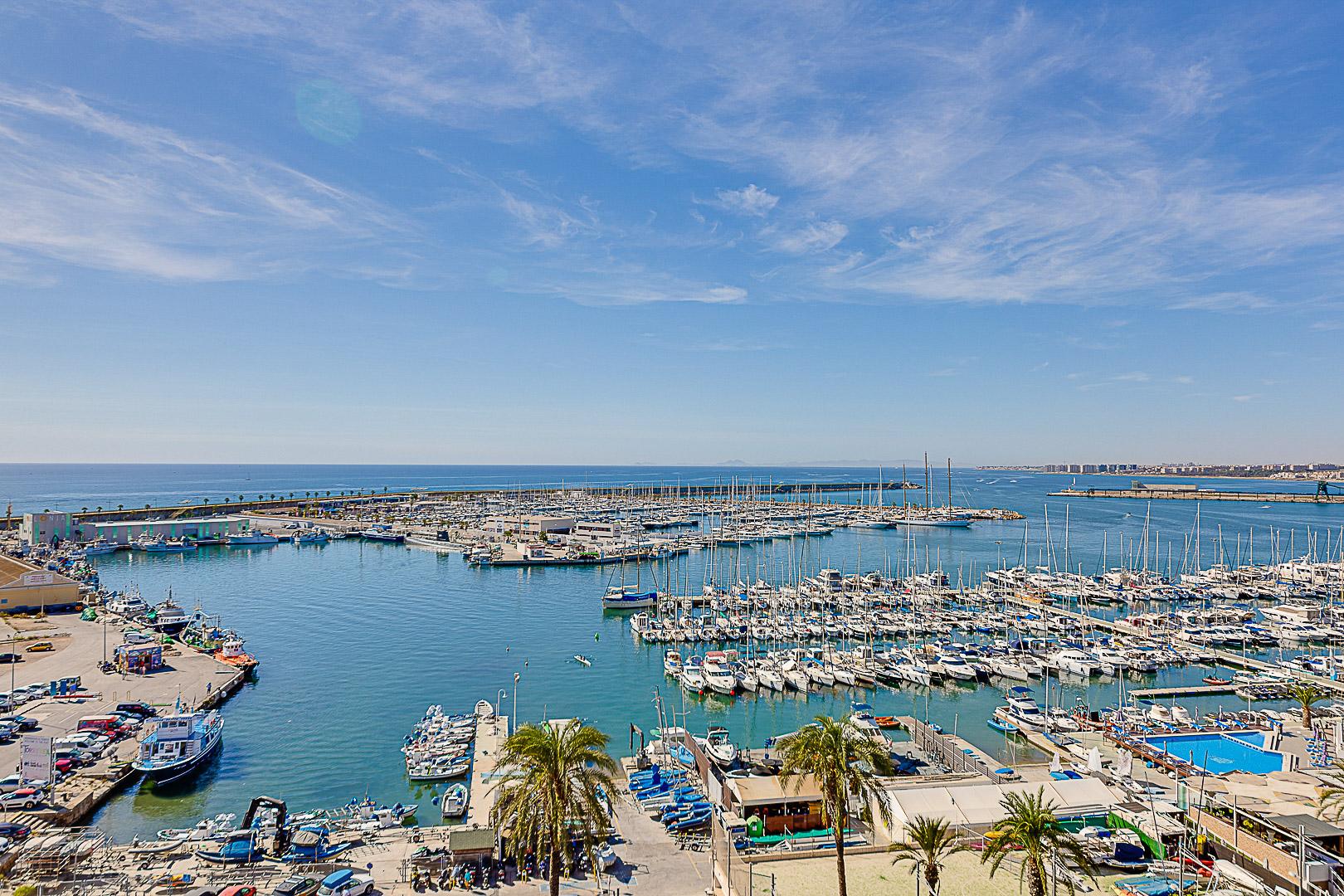 Bungalow myynnissä Torrevieja