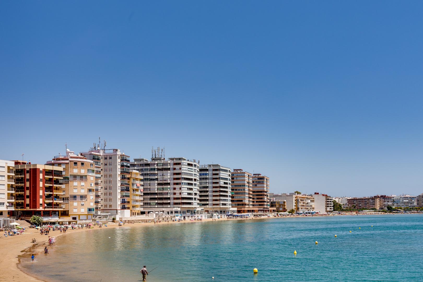 Bungalow salgai in Playa de los Naúfragos (Torrevieja)