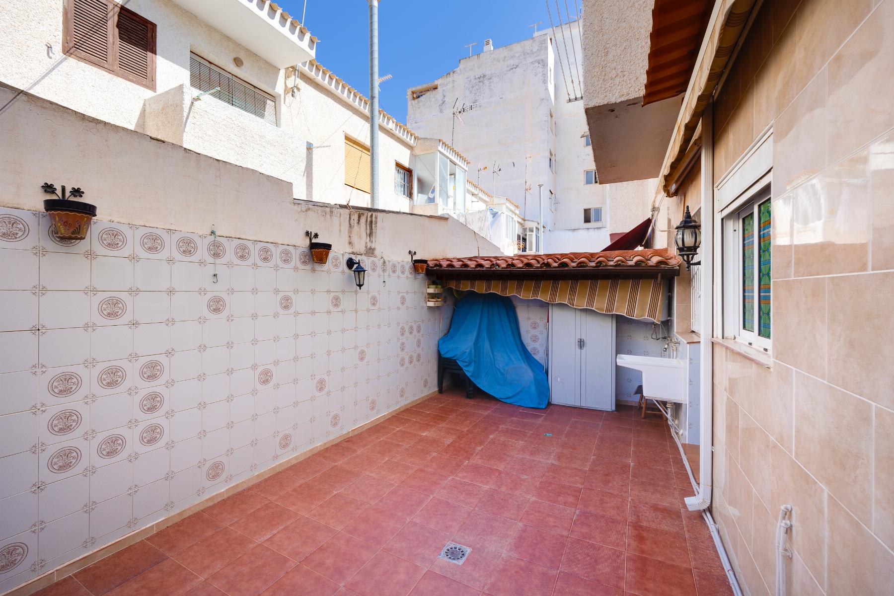 Bungalow salgai in Playa de los Naúfragos (Torrevieja)