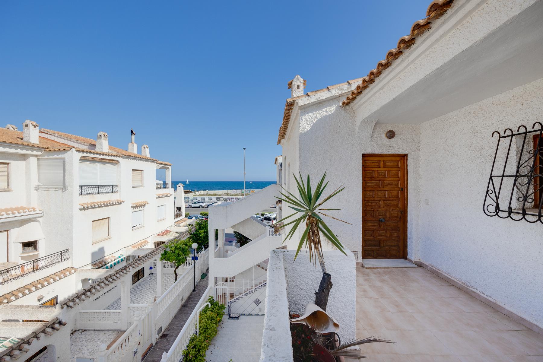 Bungalow salgai in El Acequión - Los Naúfragos (Torrevieja)