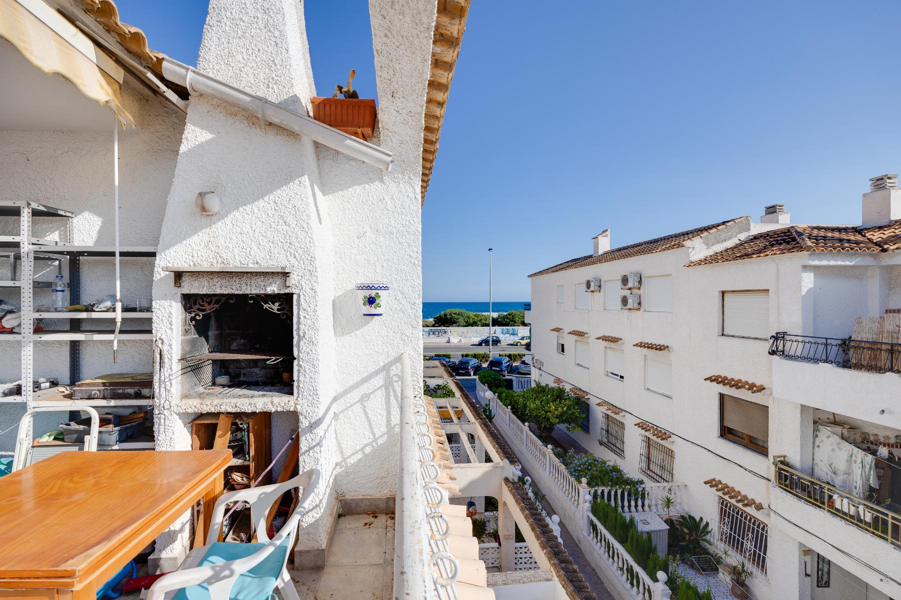 Bungalow salgai in El Acequión - Los Naúfragos (Torrevieja)