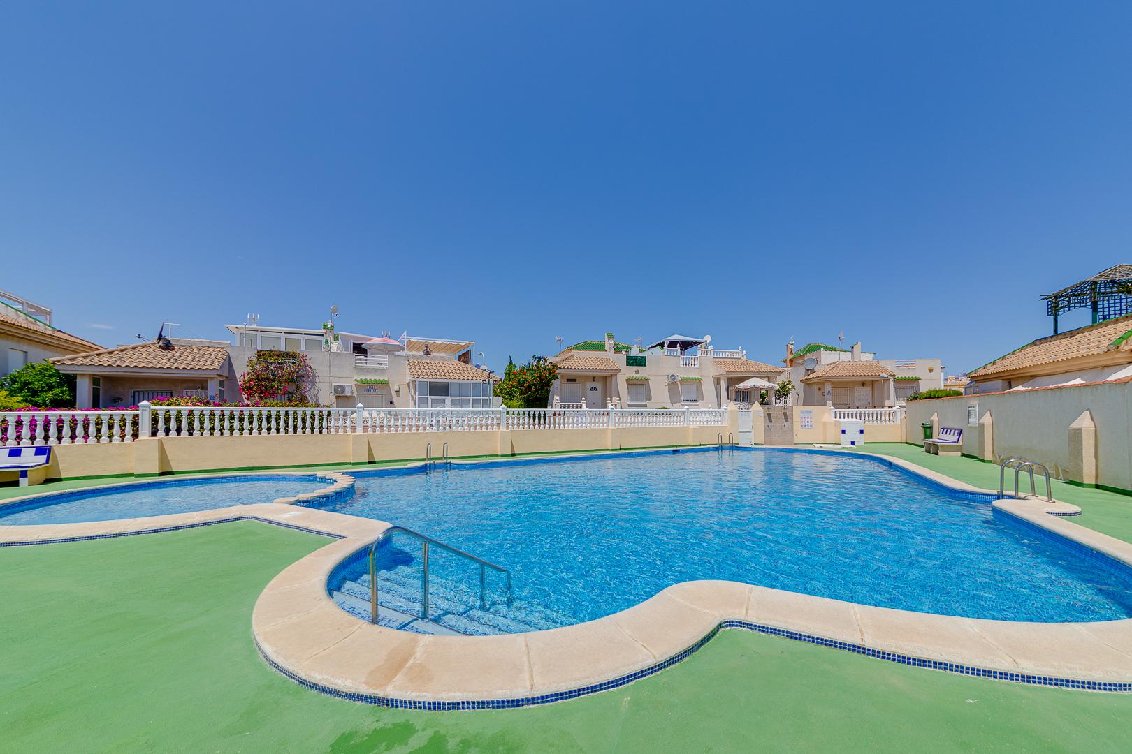 Bungalow en venta en Orihuela Costa