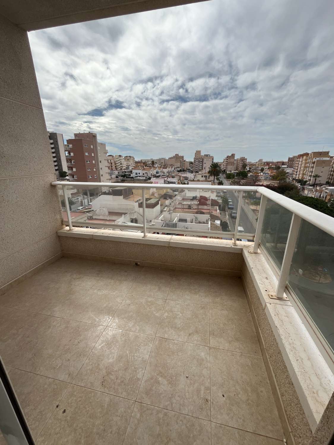 ALL EXTERIOR APARTMENT WITH BEAUTIFUL VIEWS OF LAS SALINAS