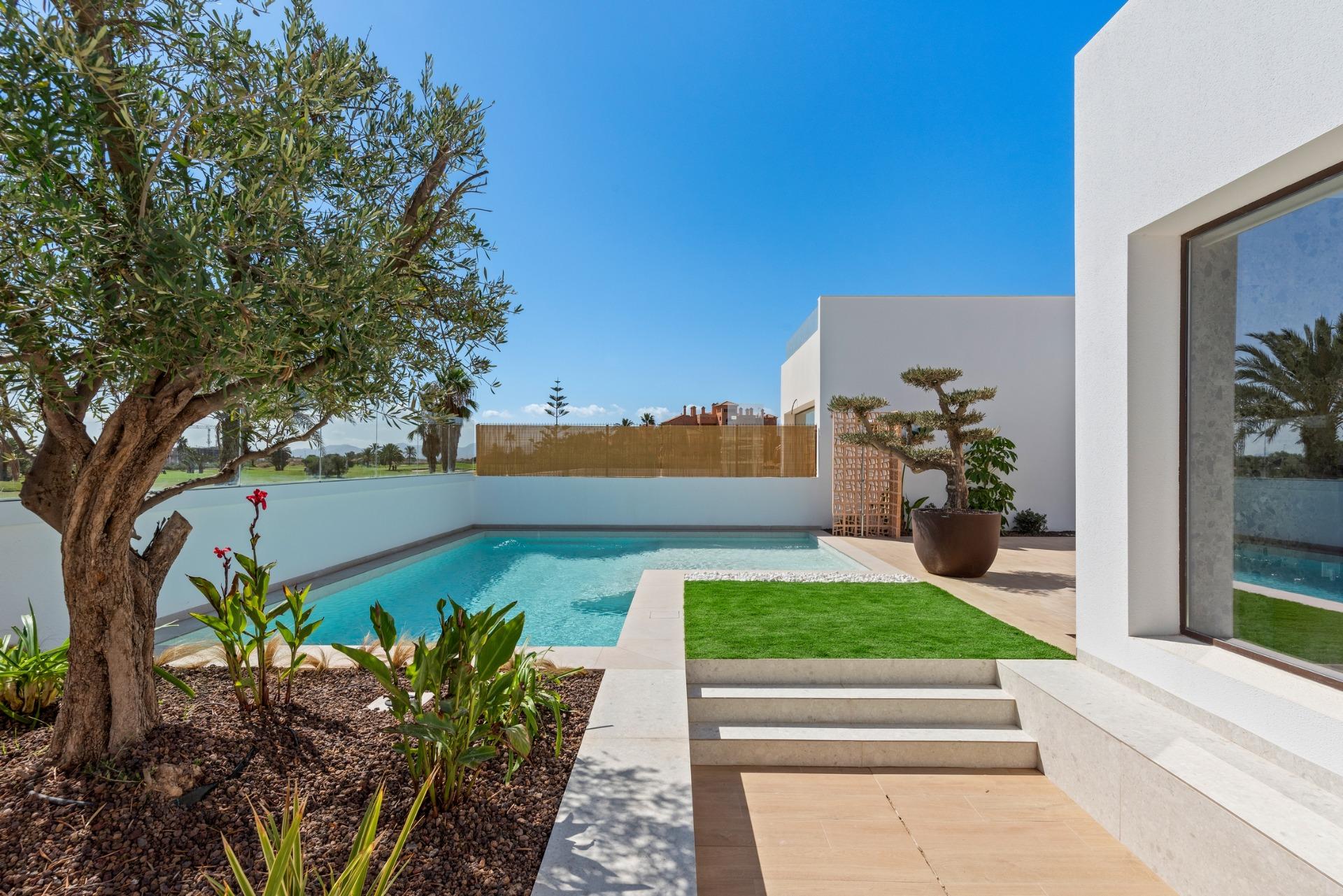 Villa for sale in Los Alcázares