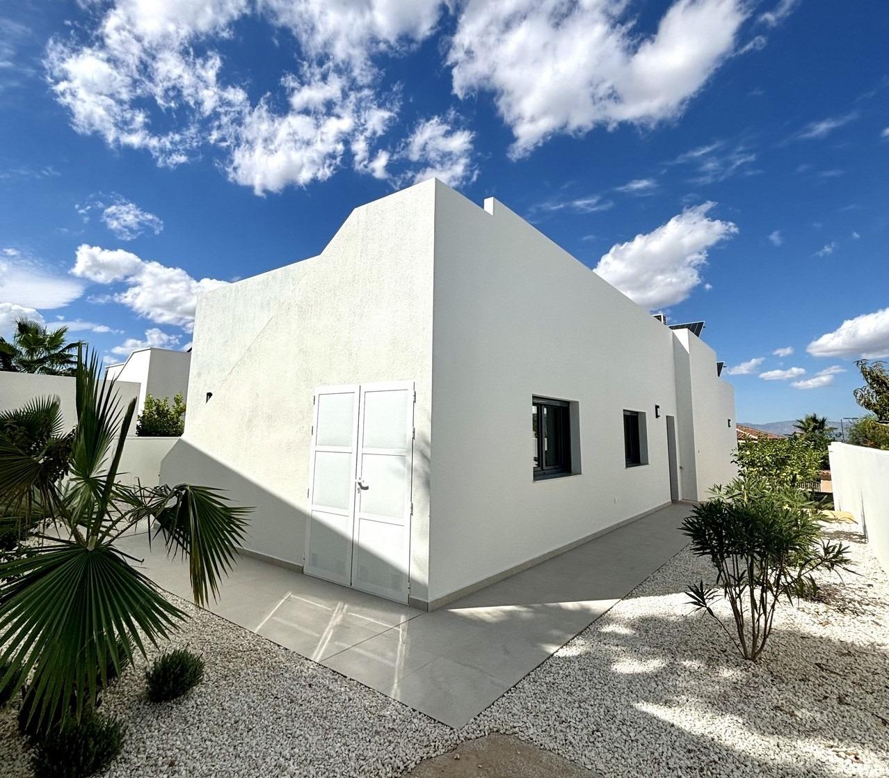 Villa en venta en Benijófar