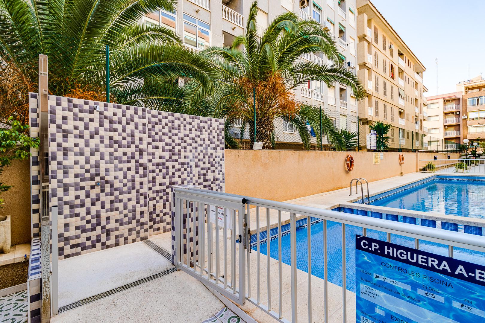 GROUND FLOOR 250 METERS FROM THE BEACH