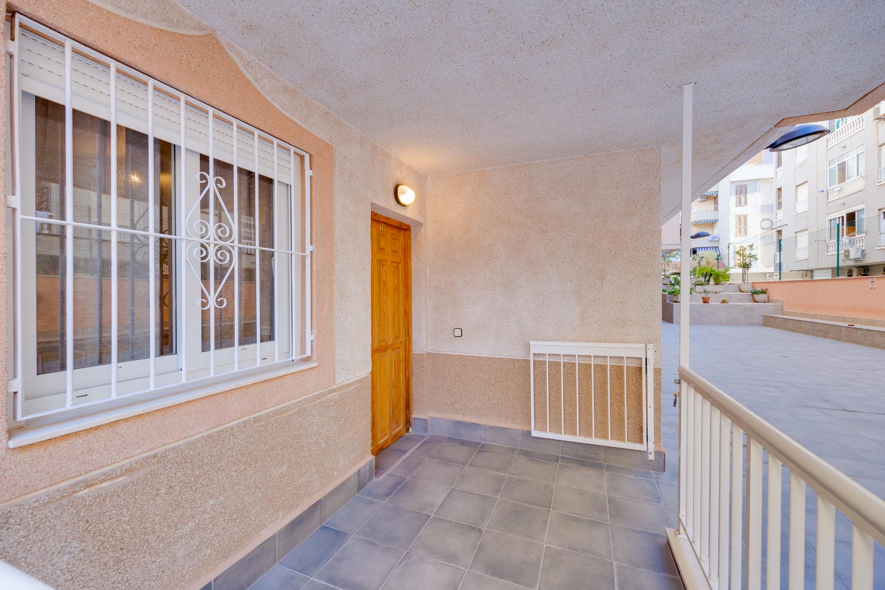 GROUND FLOOR 250 METERS FROM THE BEACH