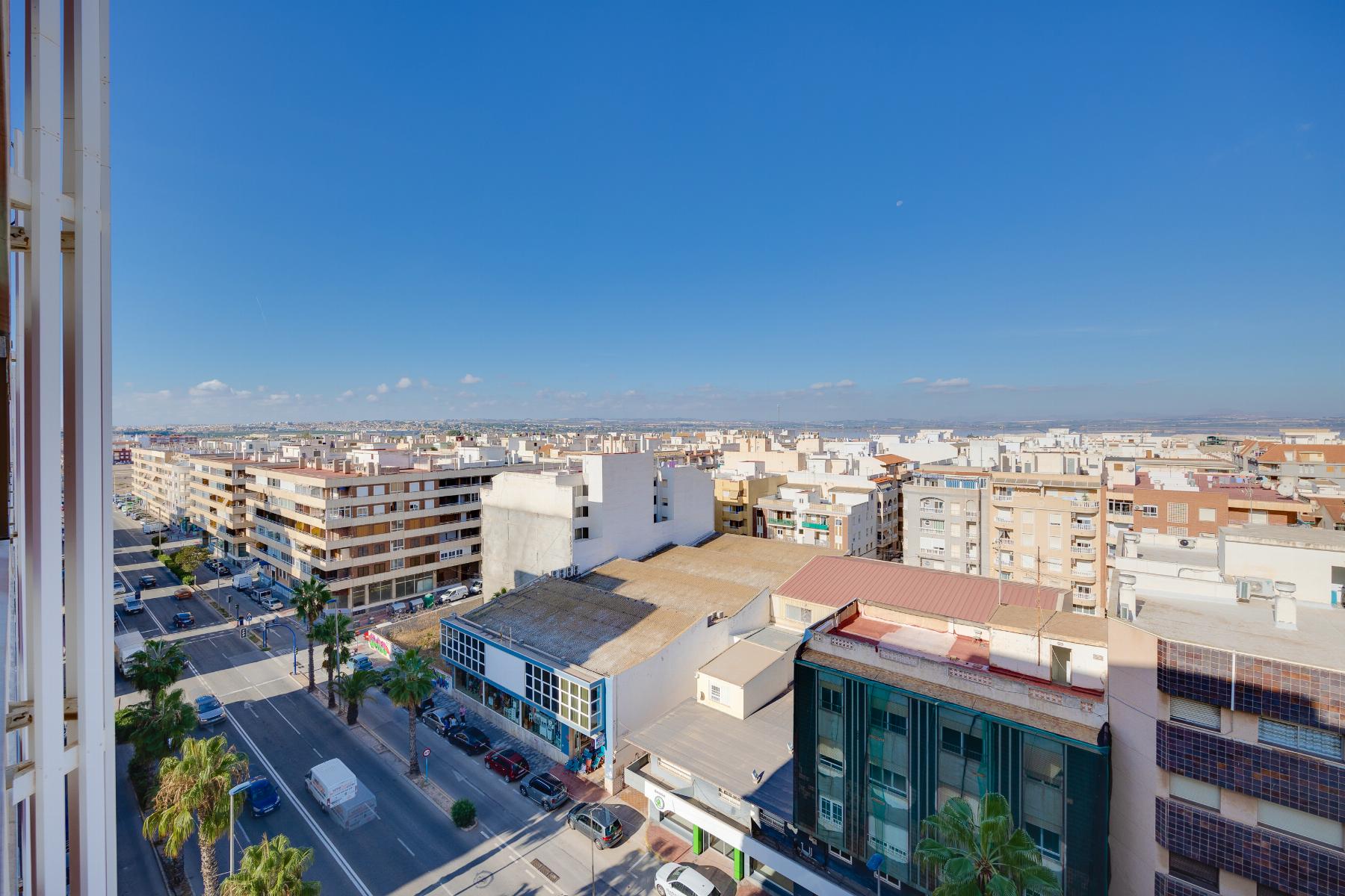 Pieni huoneisto myynnissä Torrevieja