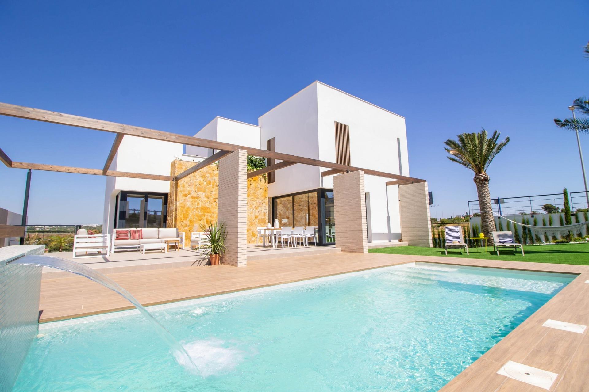 Villa te koop in Orihuela Costa